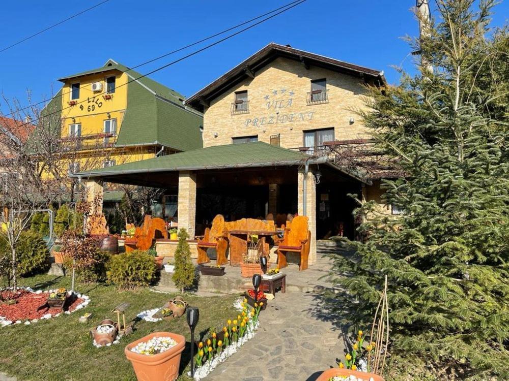Vila Prezident Karlofça Dış mekan fotoğraf